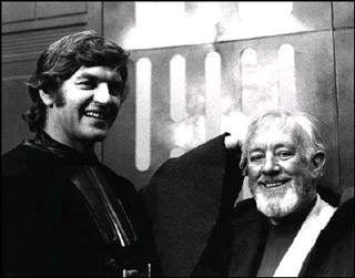 alec guinness and dave prowse on set